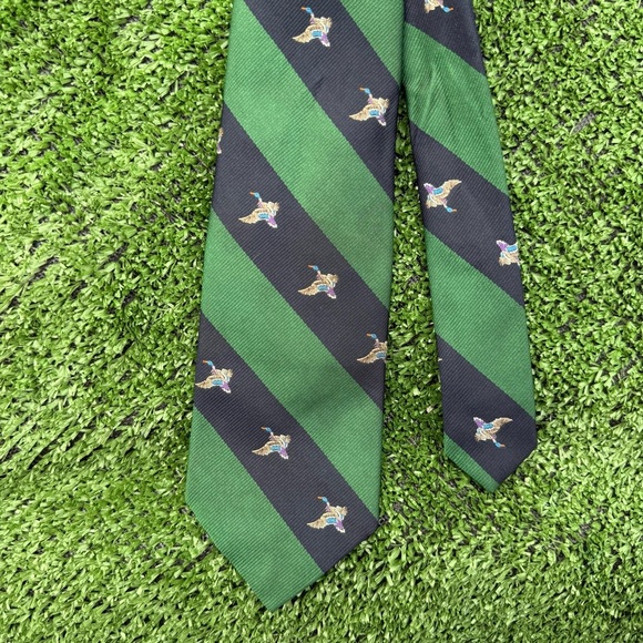 Men’s Green and Black Mallard Duck Tie - Picture 2 of 3